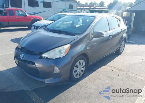 2012 Toyota Prius C Two из США, поврежденный, VIN JTDKDTB36C1505836